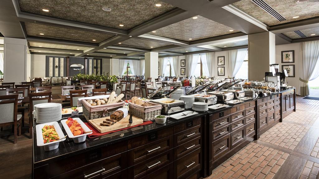 Hotel Aubrecht Country Spa Resort 프셰흘레보 외부 사진