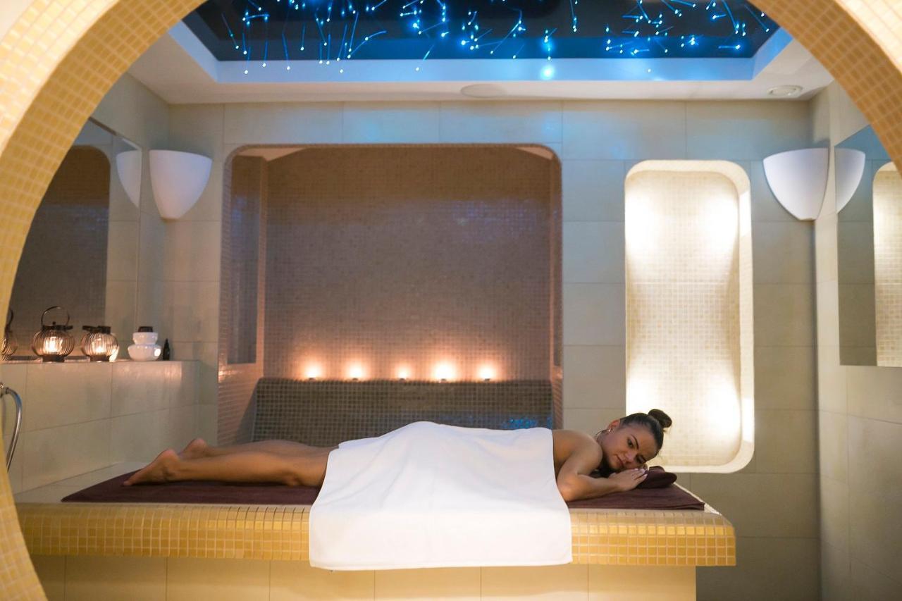 Hotel Aubrecht Country Spa Resort 프셰흘레보 외부 사진