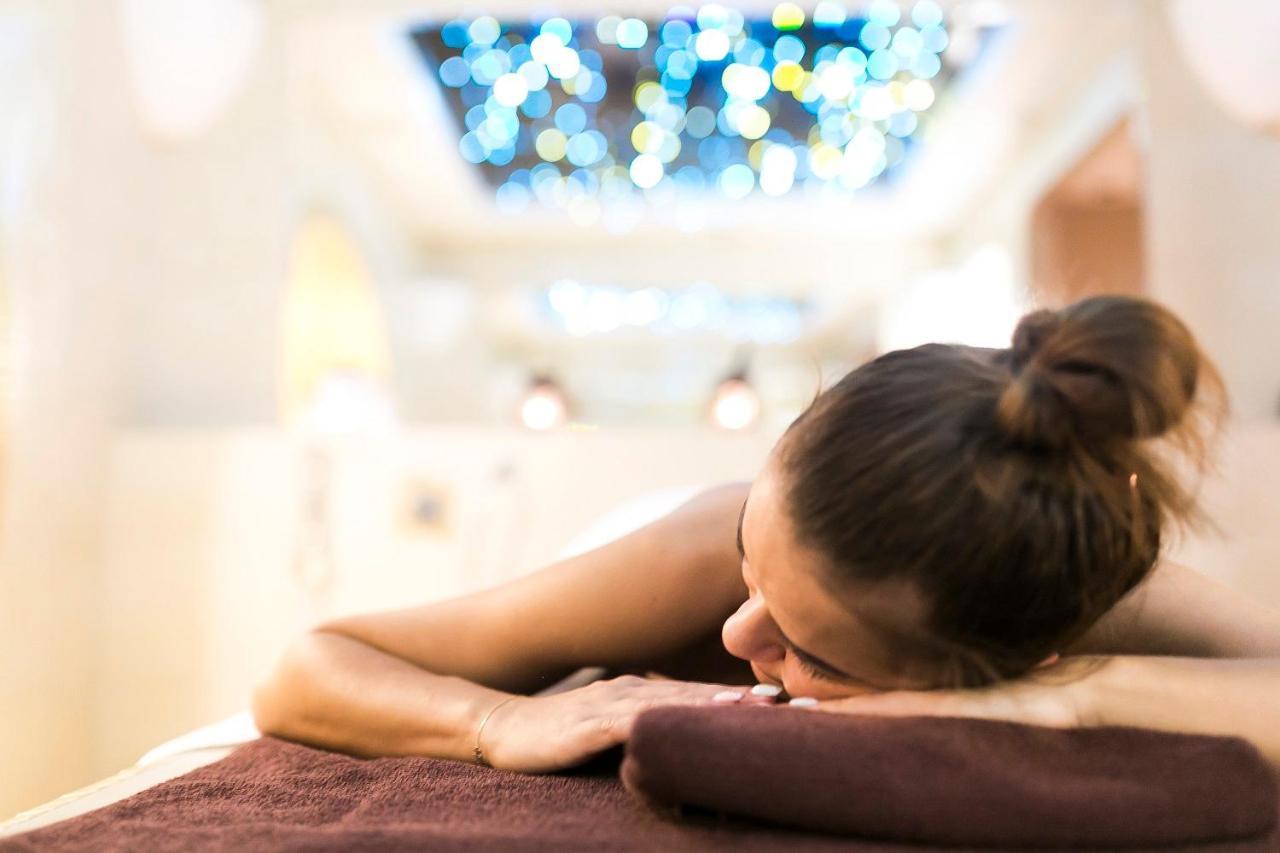 Hotel Aubrecht Country Spa Resort 프셰흘레보 외부 사진